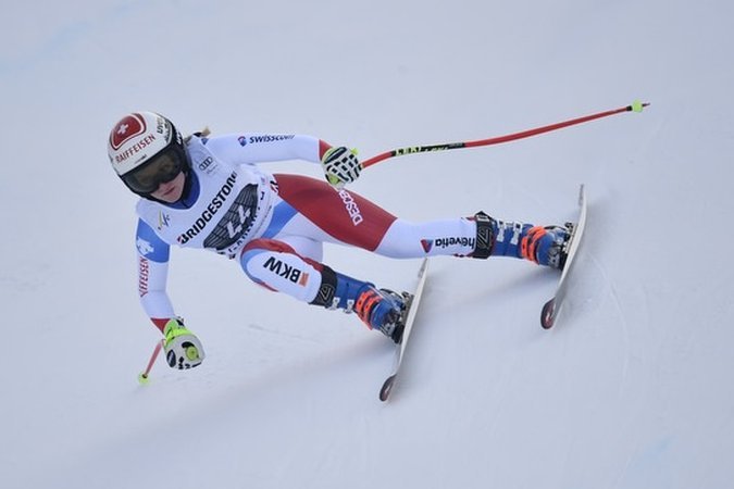 Noémie Kolly 2e derrière Nathalie Groebli en géant à Meiringen