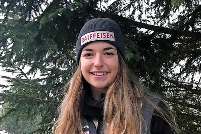 Norina Mooser arrête le ski