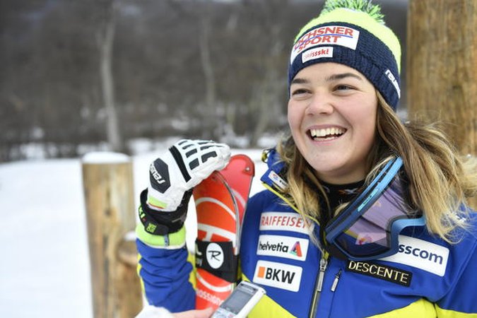 Mélanie Meillard de retour sur les skis