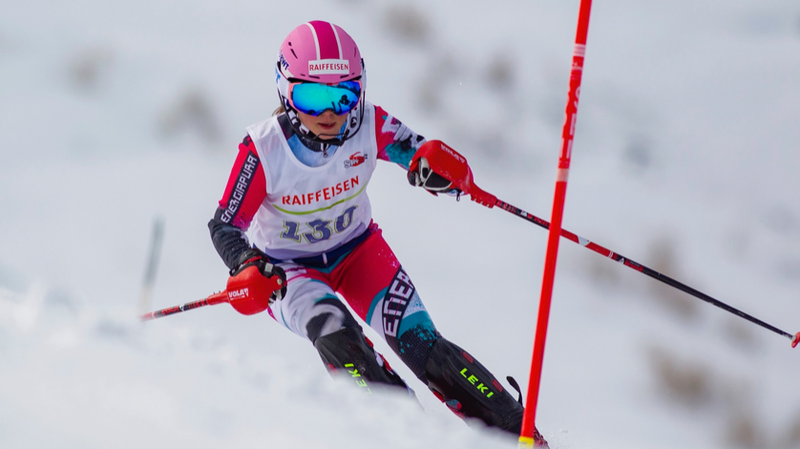 Belle perf de Lucie Deller en super-G