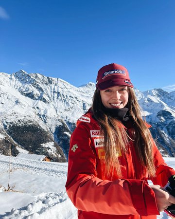 Annie Farquet survole le slalom de Champex