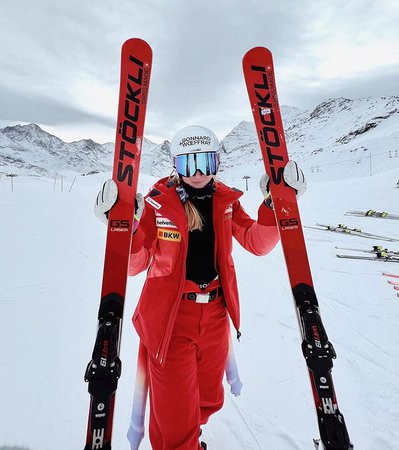 Delphine Darbellay signe une somptueuse victoire en géant