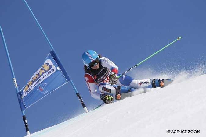 Descente FIS à Zinal : Lindy Etzenberger 2ème derrière l'Allemande