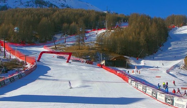 Annulation des courses féminines de Val d’Isère